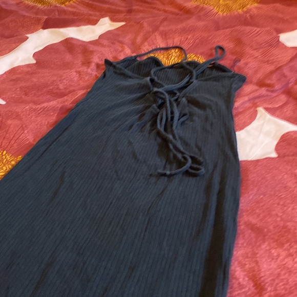 Dress - Picture 2 of 4